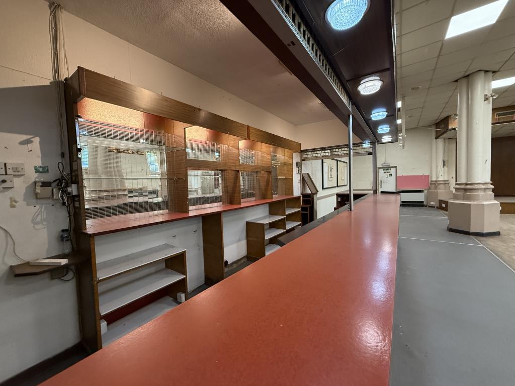 Lot: 108 - FORMER CHURCH AND NAVAL CLUB - Bar Area